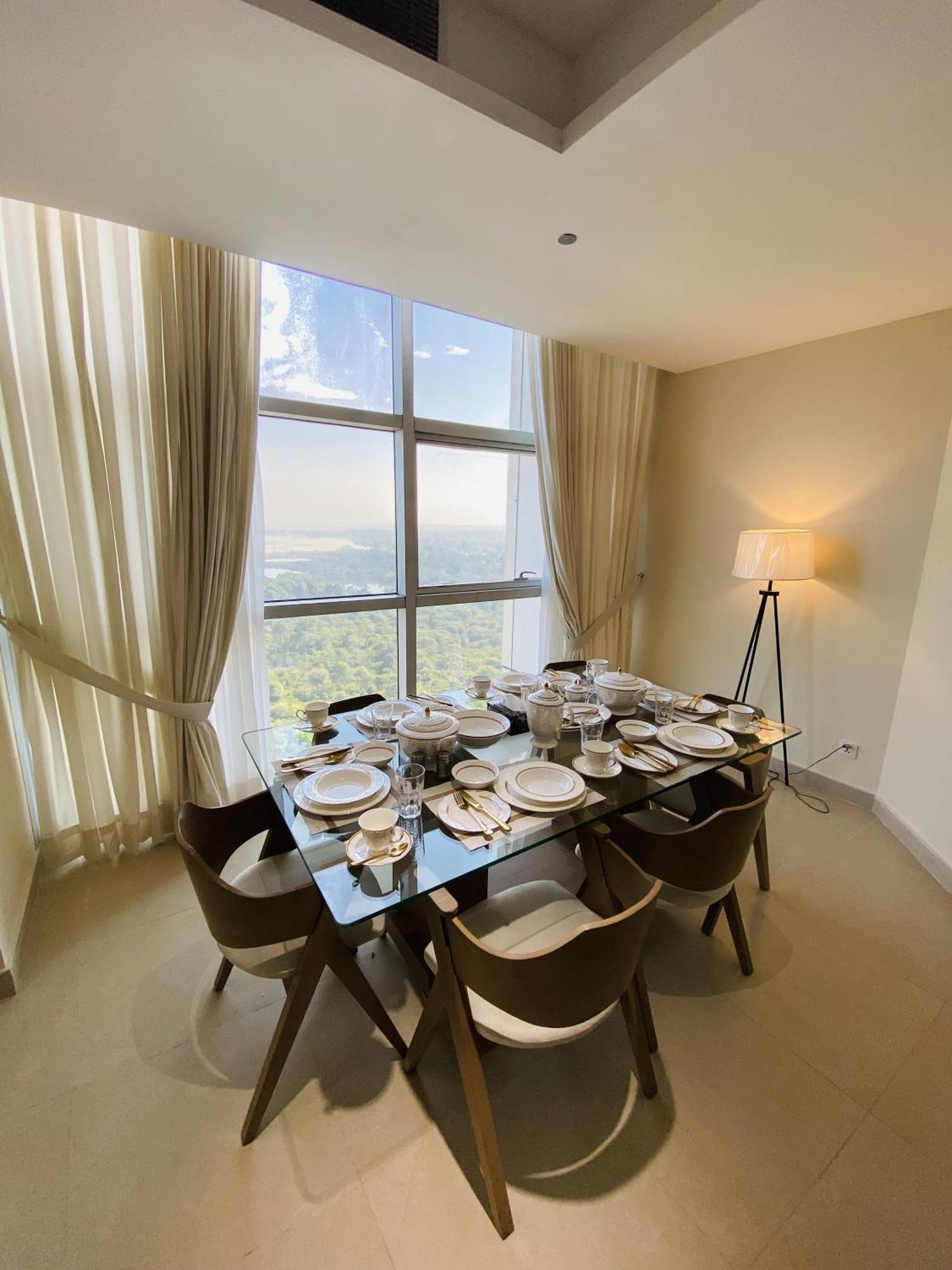 One Constitution Avenue - Apartments By Superhost Stays イスラマバード 部屋 写真