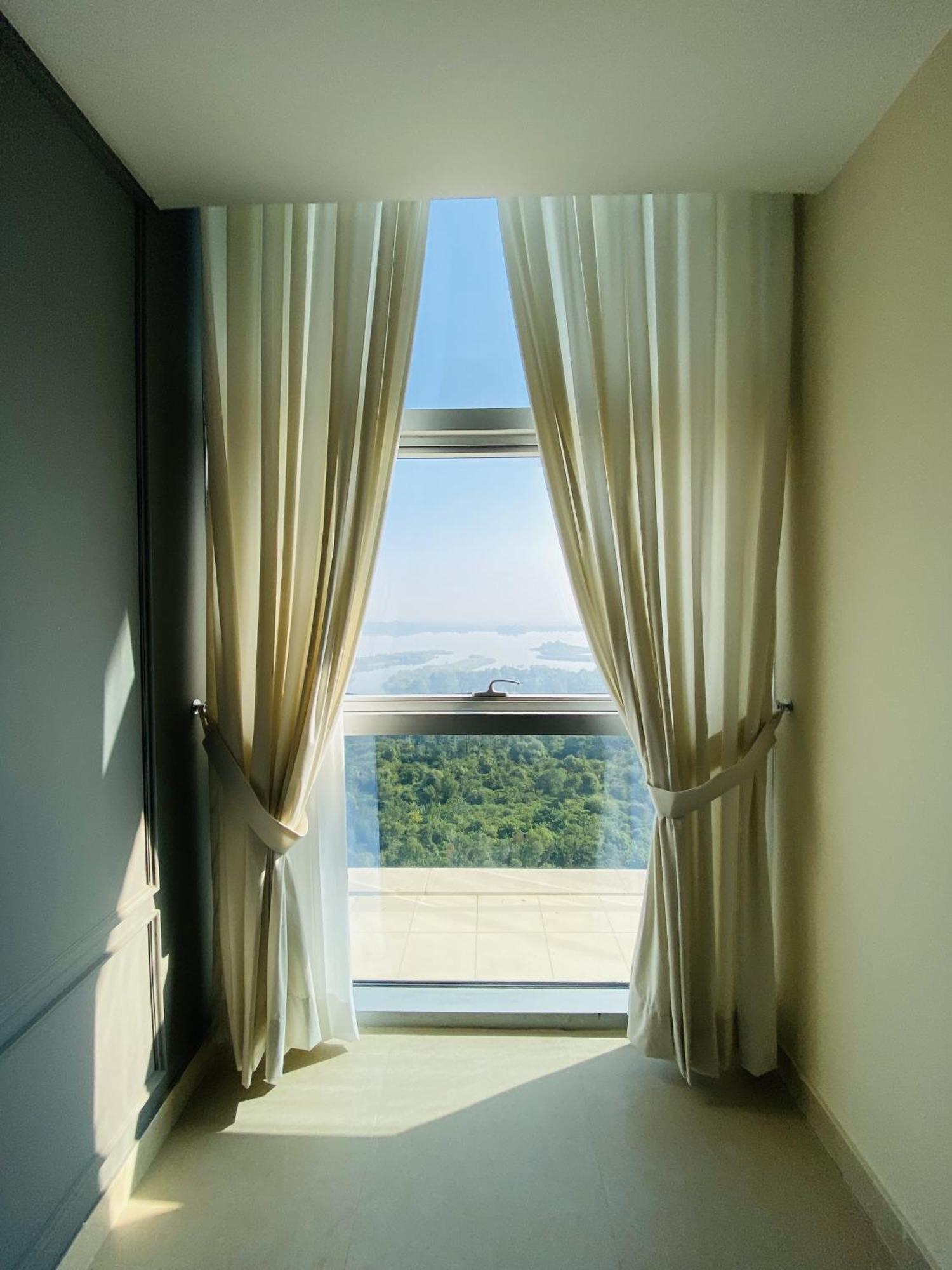 One Constitution Avenue - Apartments By Superhost Stays イスラマバード エクステリア 写真