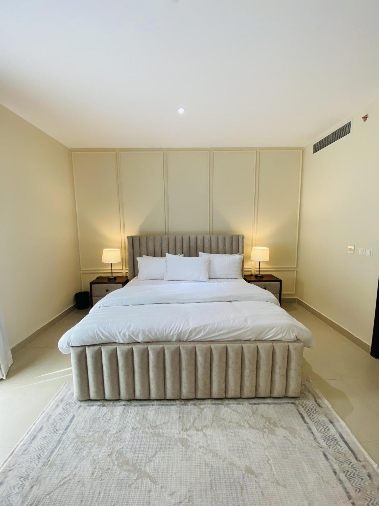 One Constitution Avenue - Apartments By Superhost Stays イスラマバード 部屋 写真