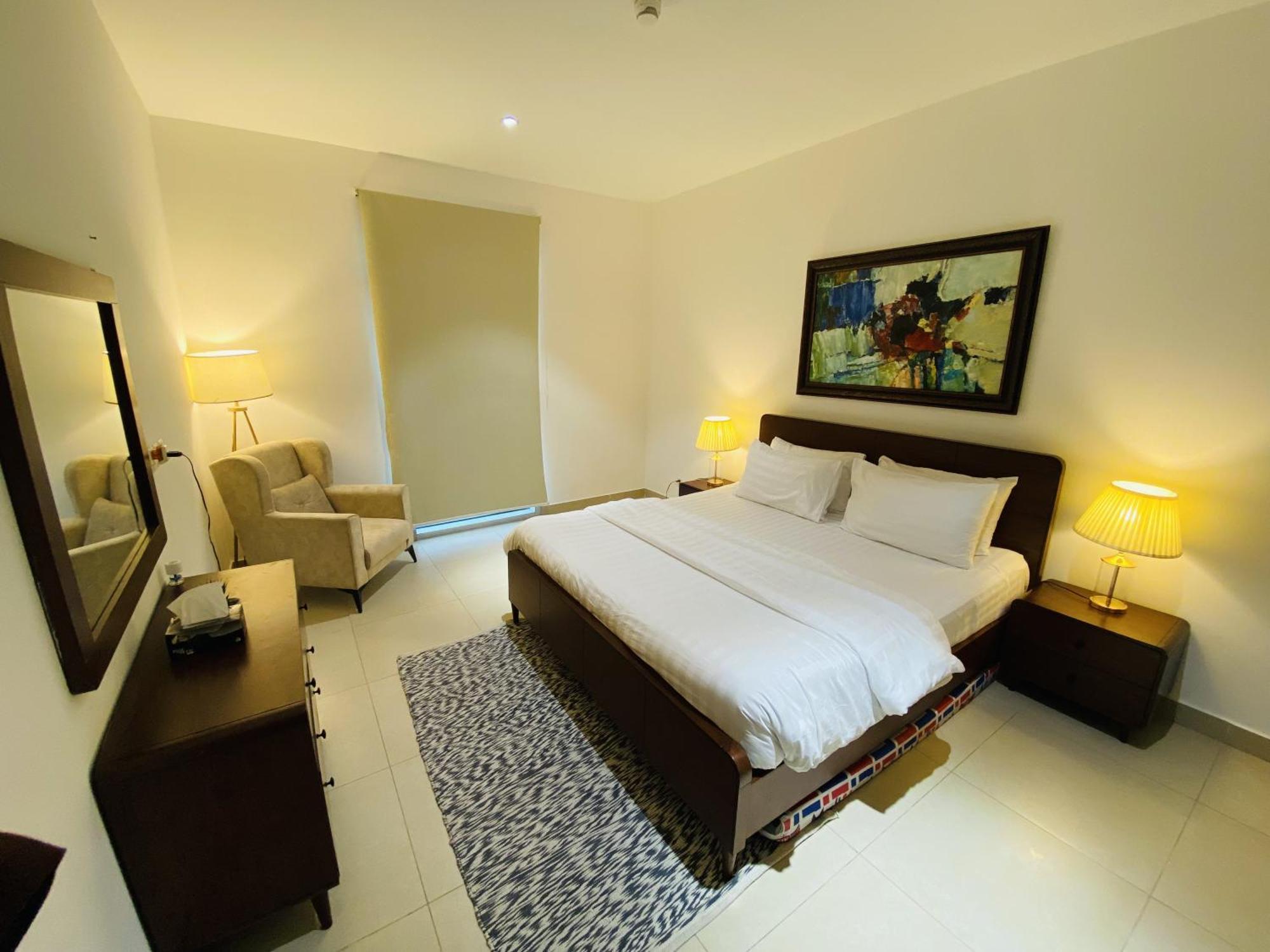One Constitution Avenue - Apartments By Superhost Stays イスラマバード 部屋 写真